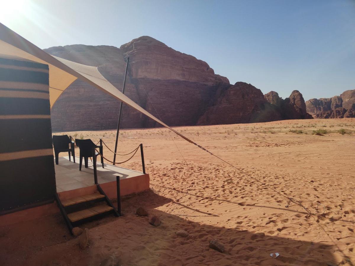 Wadi Rum Mirror Camp ภายนอก รูปภาพ